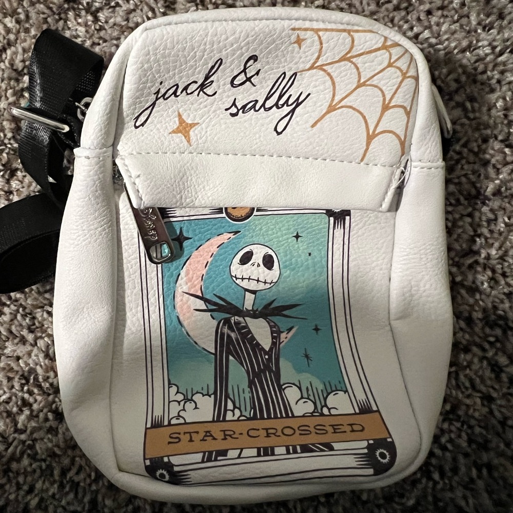 Cute, NWT nightmare before Christmas crossbody